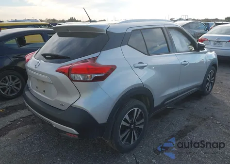 2019 Nissan Kicks Sr из США, поврежденный, VIN 3N1CP5CU0KL536962